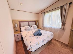 Photo 30- click for photo gallery